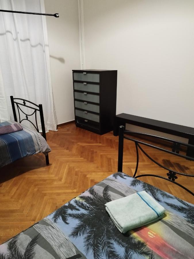 Комната Pilika 4Room With Shared Bath Athens Exterior photo