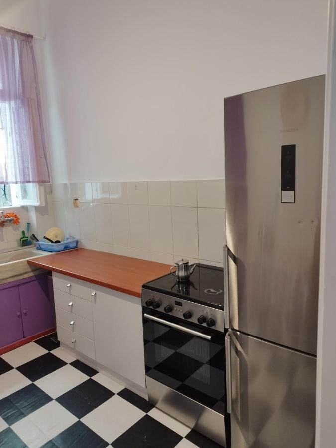 Комната Pilika 4Room With Shared Bath Athens Exterior photo